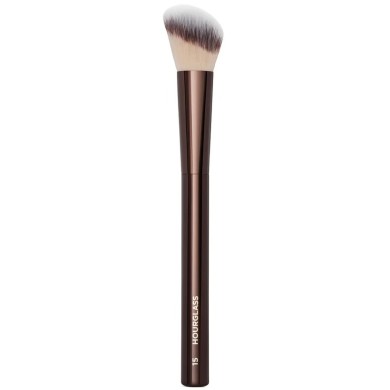 Кисть для румян Hourglass Blush Brush No 15  
