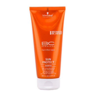 Шампунь Schwarzkopf Bonacure Sun Protect Shampoo захищає після перебування на сонці 200 мл